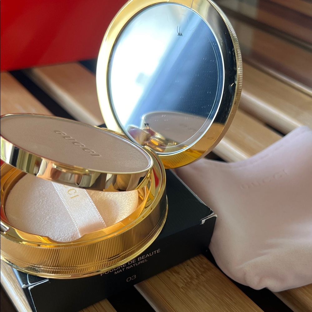 🆕 Gucci Mattifying Setting Powder - Picture 3 of 4
